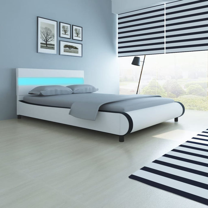 Medina Bed met traagschuim matras LED kunstleer wit 140x200 cm
