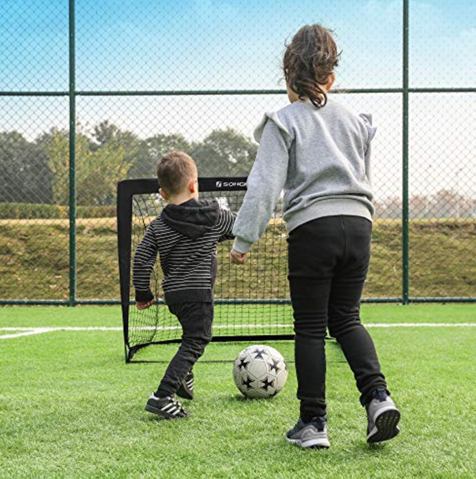 Nancy's Hyndman Voetbaldoeltjes - Voetbaldoelen - Kinderen - Goaltjes - Set Van 2 - Zwart/Rood - Pop-Up - 120 x 80 x 80 cm